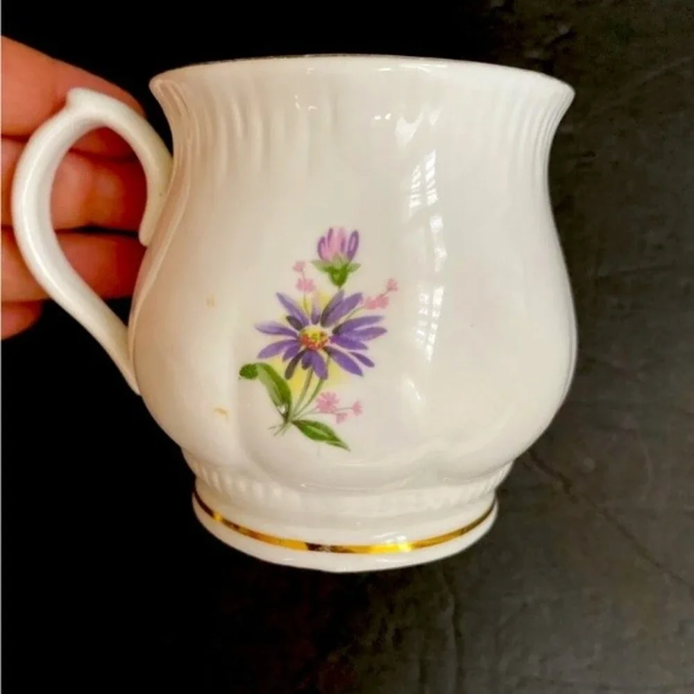 Vintage Fine Bone China Monthly Flower Mug September Purple Daisies Gold trim